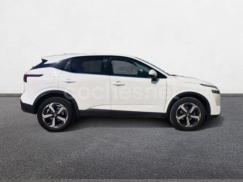 Usado Nissan Qashqai N-Connecta 140 CV (102 kW) 2022 Blanco SUV