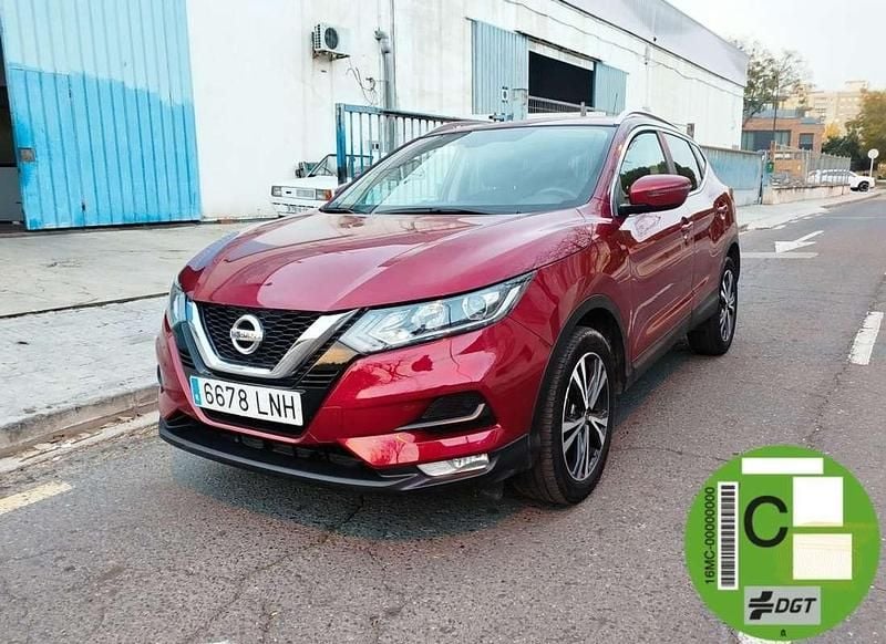 Rojo Usado 2021 Nissan Qashqai N-Connecta SUV | 15.495 € (Super precio) - Imagen 1/4