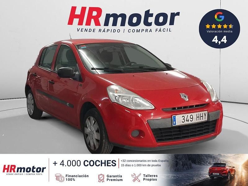 Usado Renault Clio IV 75 CV (55 kW) 2012 Rojo Utilitario