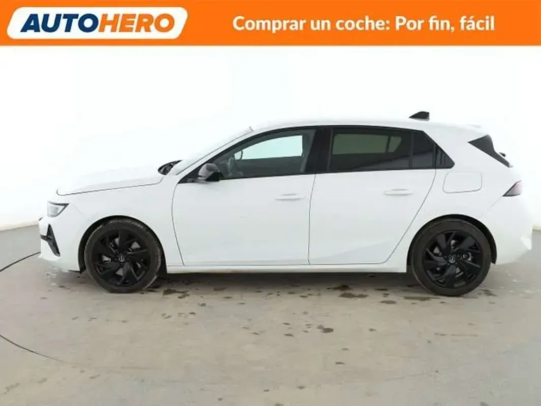 Usado Opel Astra GS Line 181 CV (133 kW) 2023 Blanco Berlina