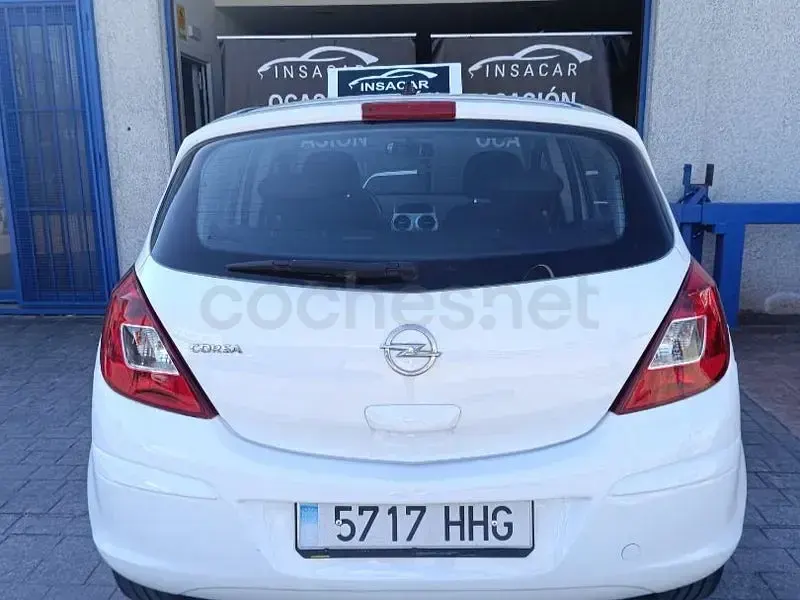 Usado Opel Corsa 85 CV (62 kW) 2011 Blanco Utilitario