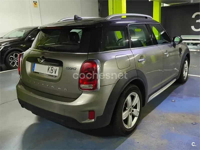 Usado Mini Cooper Countryman 122 CV (89 kW) 2017 Beige SUV