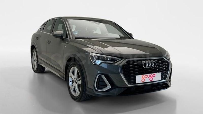 Usado Audi Q3 Sportback S-Line 150 CV (110 kW) 2023 Gris / plata SUV