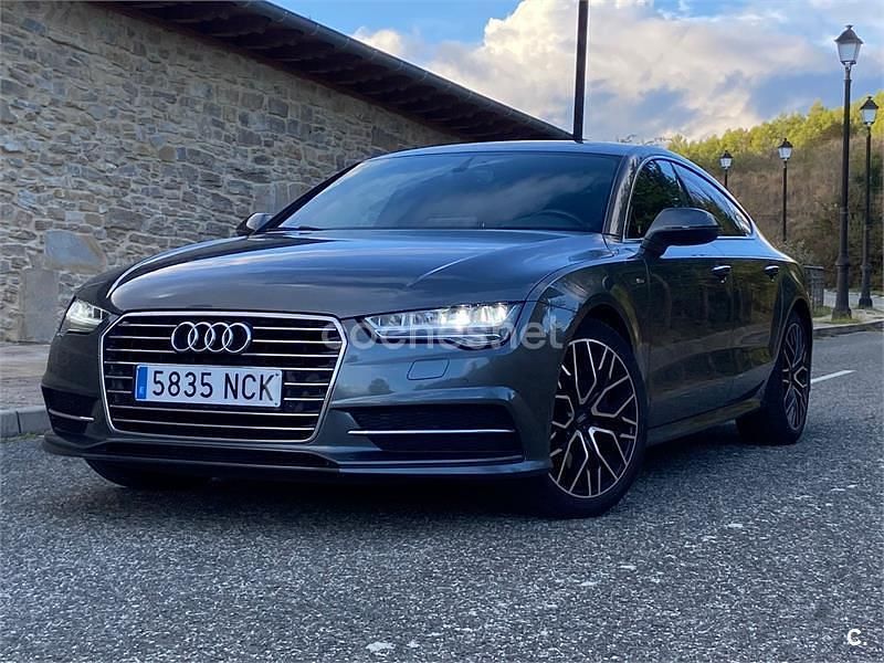 Gris / plata Usado 2015 Audi A7 Sportback S-Line Utilitario | 27.999 € (Caro) - Imagen 1/4