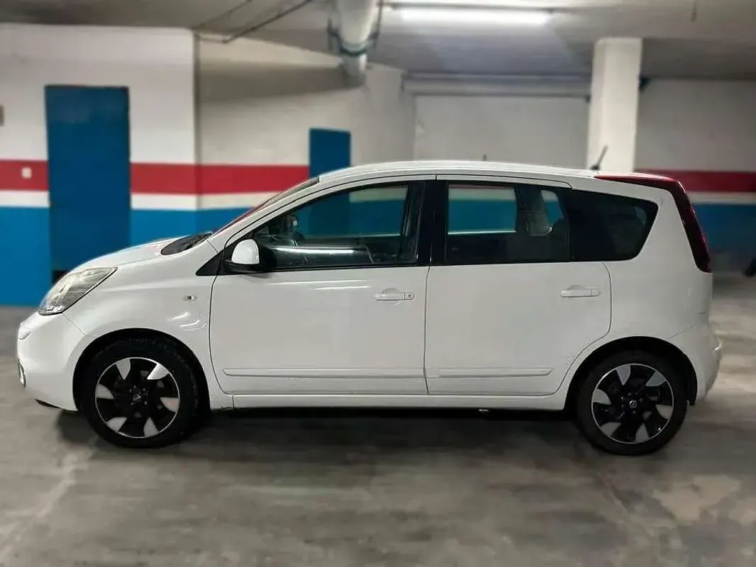 Usado Nissan Note Acenta 86 CV (63 kW) 2013 Blanco Utilitario