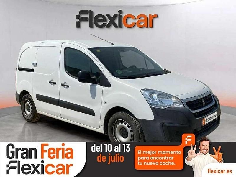 Blanco Usado 2019 Peugeot Partner Monovolumen | 9490 € (Un poco caro) - Imagen 1/4