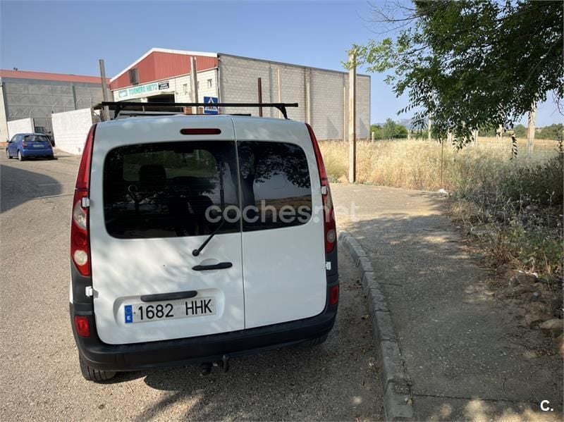 Blanco Usado 2012 Renault Kangoo Monovolumen | 3800 € (Buen precio) - Imagen 1/4