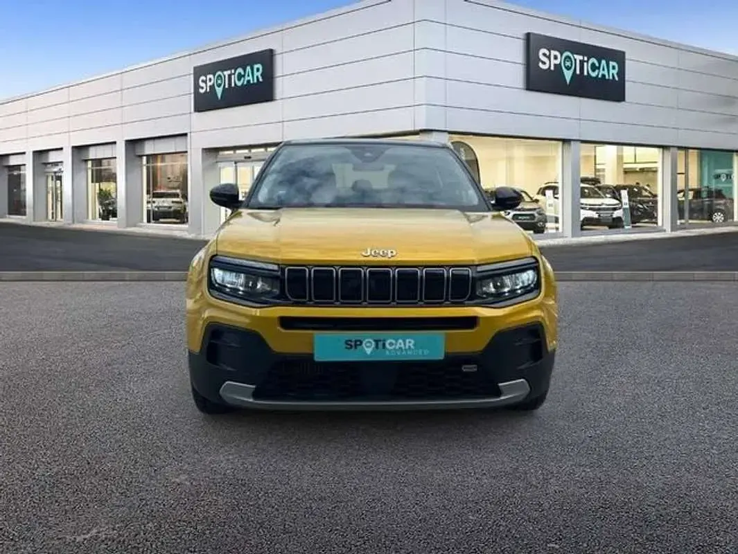 Usado Jeep Avenger Altitude 101 CV (74 kW) 2023 Amarillo SUV