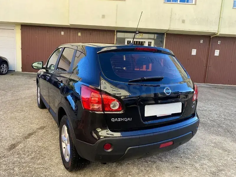 Usado Nissan Qashqai Acenta 150 CV (110 kW) 2008 Negro SUV
