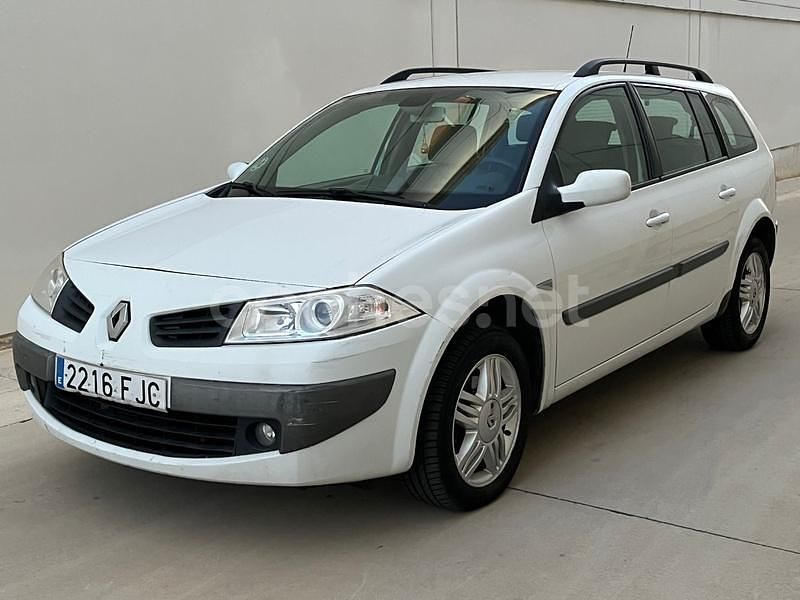 Blanco Usado 2006 Renault Mégane GrandTour Expression Familiar | 2490 € (Precio justo) - Imagen 1/4