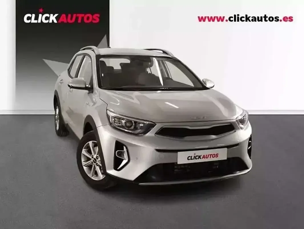 Begagnad Kia Stonic 79 HK (58 kW) 2025 Silver SUV