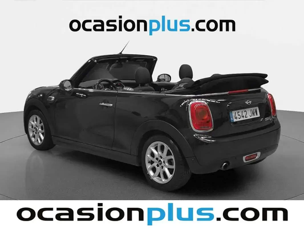 Usado Mini Cooper D Cabriolet 116 CV (85 kW) 2016 Negro Descapotable
