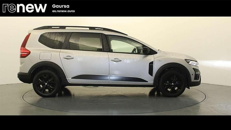 Usado Dacia Jogger Extreme 101 CV (74 kW) 2022 Monovolumen