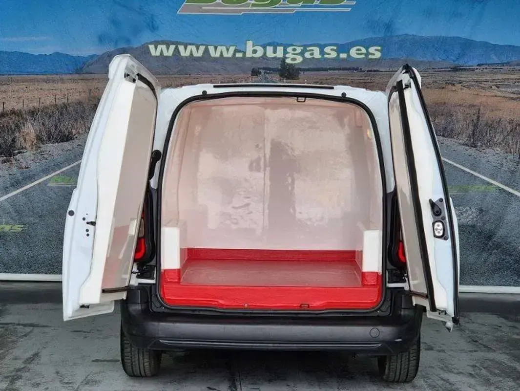 Usado Peugeot Partner 99 CV (72 kW) 2021 Blanco Monovolumen
