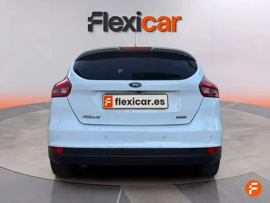 Usado Ford Focus Business Edition 125 CV (91 kW) 2017 Blanco Utilitario