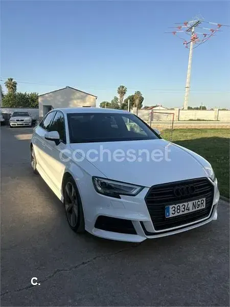 Usado Audi A3 S-Line 150 CV (110 kW) 2018 Blanco Berlina