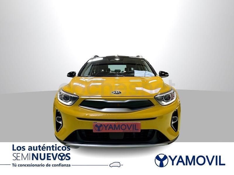 Usado Kia Stonic 100 CV (73 kW) 2021 Amarillo SUV