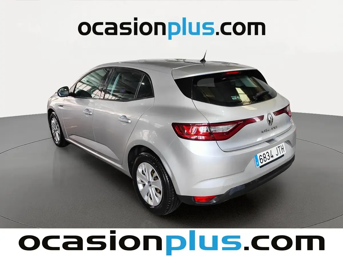 Usado Renault Mégane Life 101 CV (74 kW) 2016 Gris Utilitario