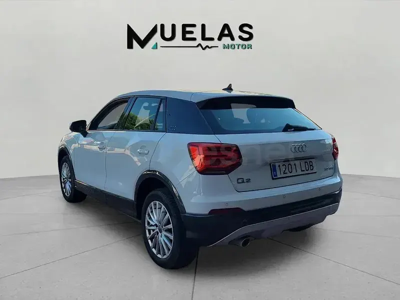 Usado Audi Q2 Design 116 CV (85 kW) 2020 Blanco SUV