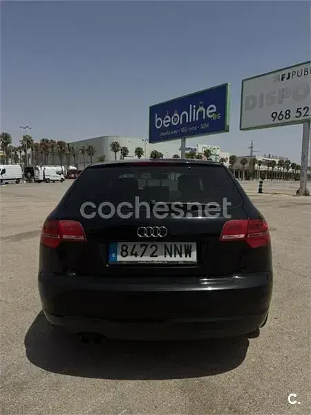 Usado Audi A3 Sportback 140 CV (102 kW) 2010 Negro Utilitario