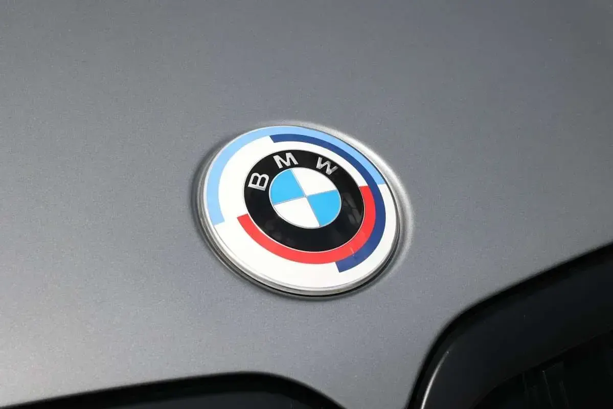 Używany BMW X7 530 KM (389 kW) 2023 Szary SUV