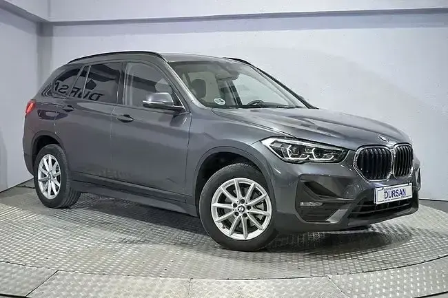 Usado BMW X1 150 CV (110 kW) 2022 Gris SUV