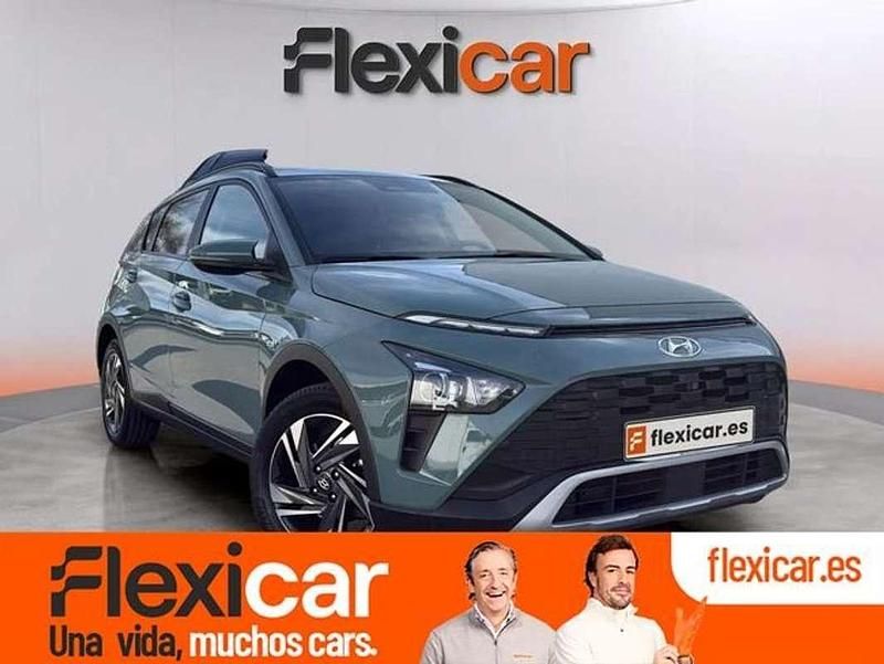 Usado Hyundai Bayon 101 CV (74 kW) 2022 Verde SUV