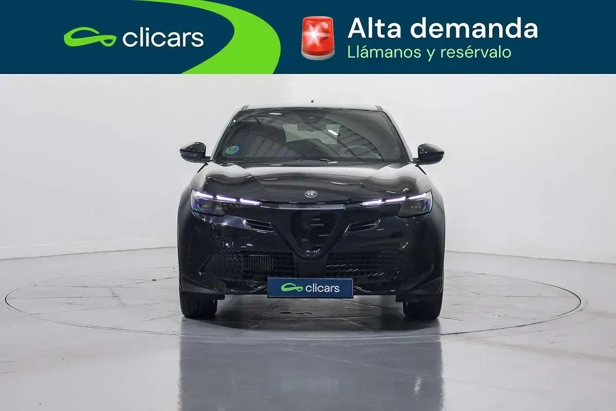 Usado Alfa Romeo GT Junior Edizione Speciale 136 CV (100 kW) 2024 Negro SUV