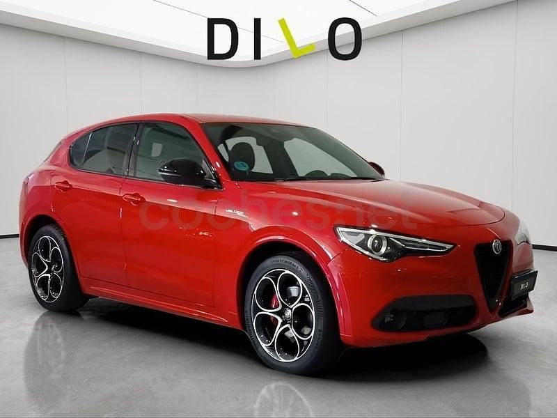 Usado Alfa Romeo Stelvio Veloce 210 CV (154 kW) 2022 Rojo SUV