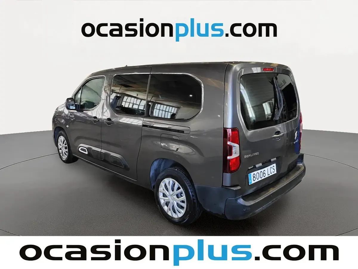 Usado Citroën Berlingo Feel 131 CV (96 kW) 2019 Gris Monovolumen