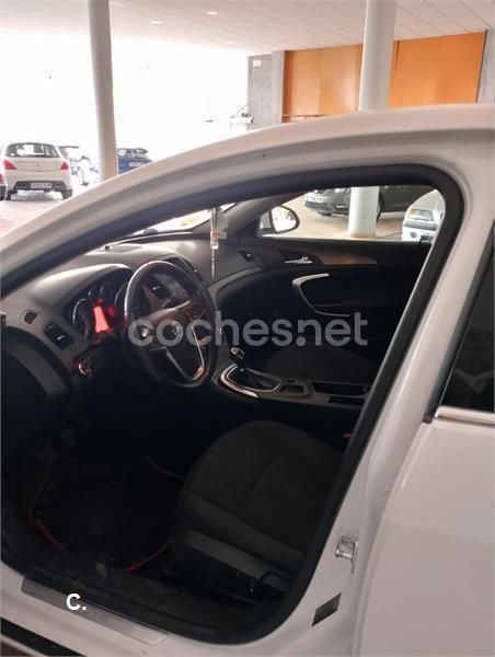 Etiqueta b (amarilla) Usado 2010 Opel Insignia Edition Berlina | 2500 € - Imagen 1/4