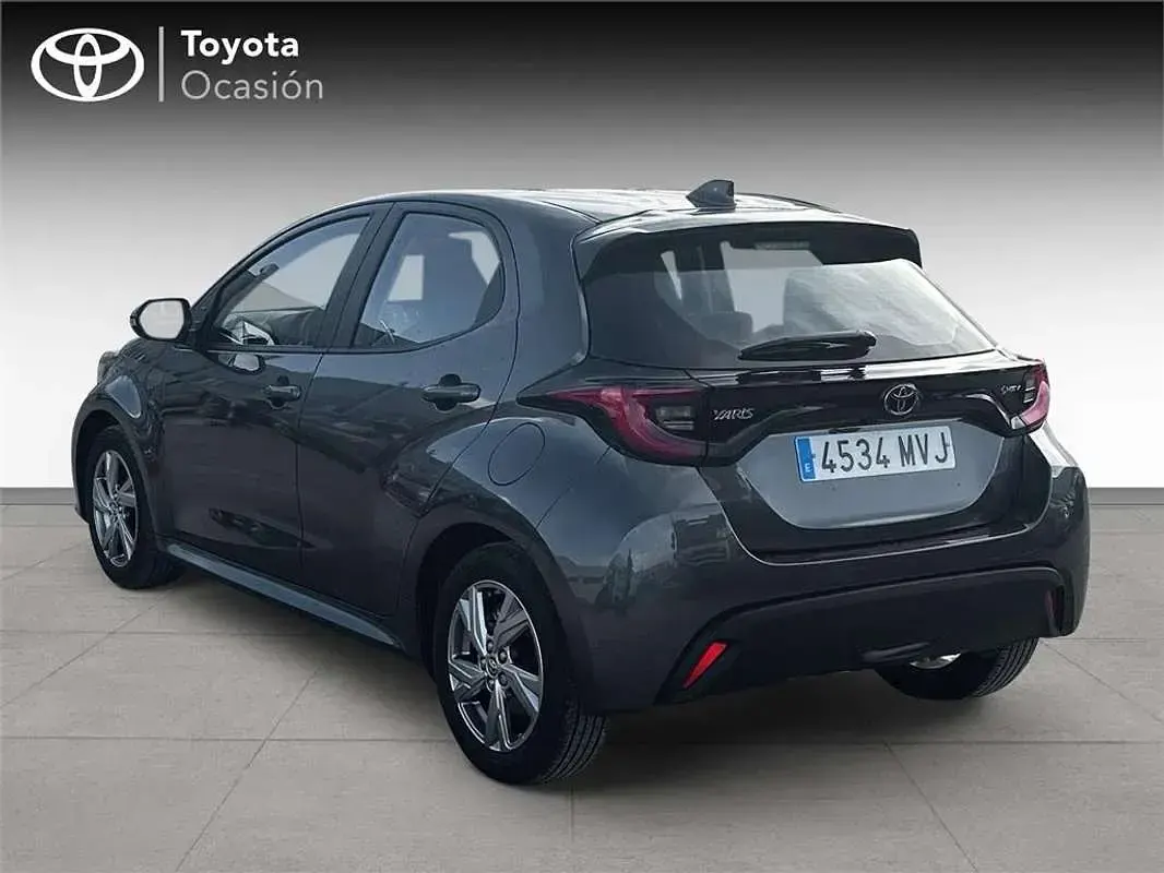 Usado Toyota Yaris Active 116 CV (85 kW) 2024 Utilitario