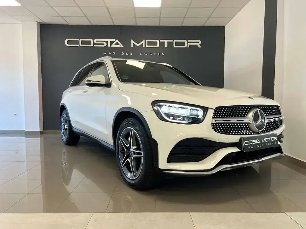 Usado Mercedes GLC200 163 CV (119 kW) 2021 Blanco SUV