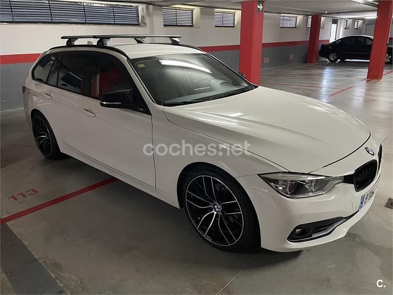 Usado BMW 318 M Performance 150 CV (110 kW) 2018 Blanco Familiar