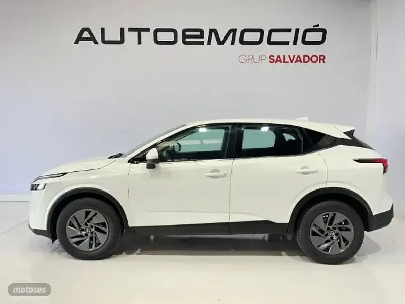 Usado Nissan Qashqai Acenta 140 CV (102 kW) 2022 Blanco SUV