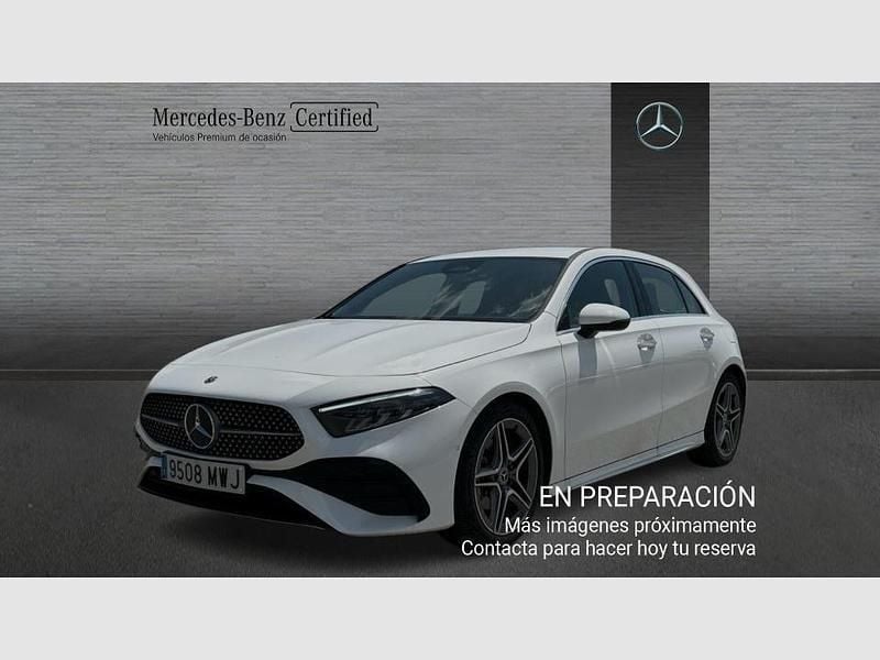 Blanco Usado 2024 Mercedes A200 Berlina | 35.990 € (Precio justo) - Imagen 1/4