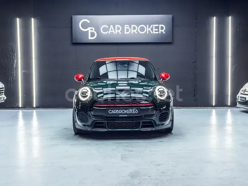 Usado Mini John Cooper Works 231 CV (169 kW) 2018 Verde Utilitario