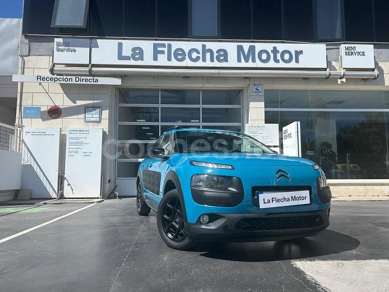 Usado Citroën C4 Cactus Shine 100 CV (73 kW) 2017 Azul Utilitario