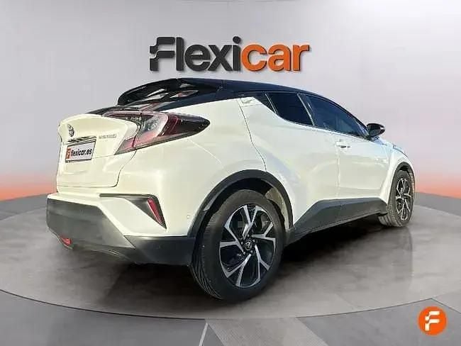 Usado Toyota C-HR 98 HP (72 kW) 2017 Branco SUV