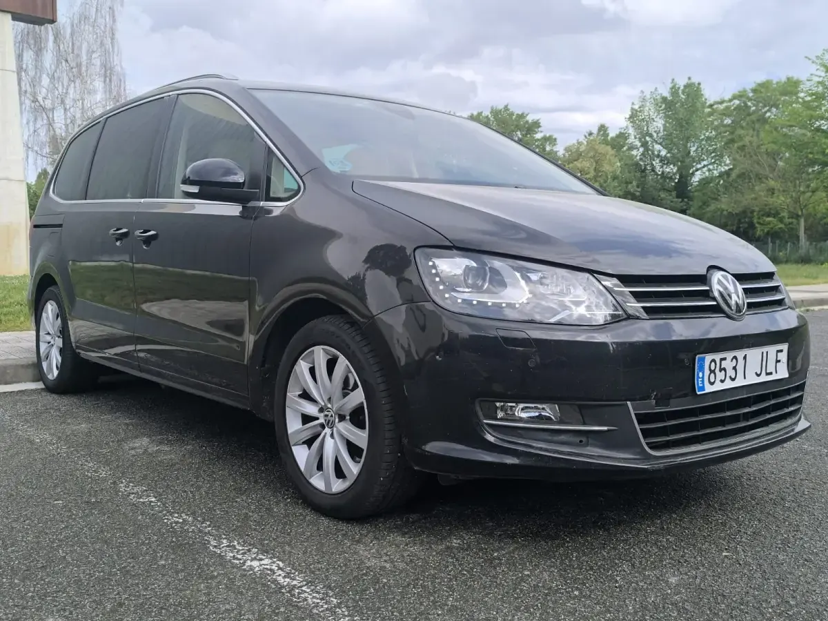Usado VW Sharan 184 CV (135 kW) 2016 Negra Monovolumen