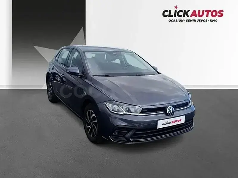 Usado VW Polo 95 CV (69 kW) 2026 Gris / plata Utilitario
