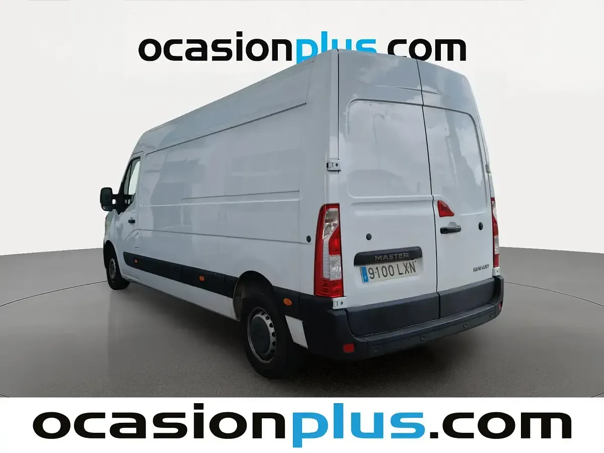 Usado Renault Master 150 CV (110 kW) 2022 Blanco Monovolumen