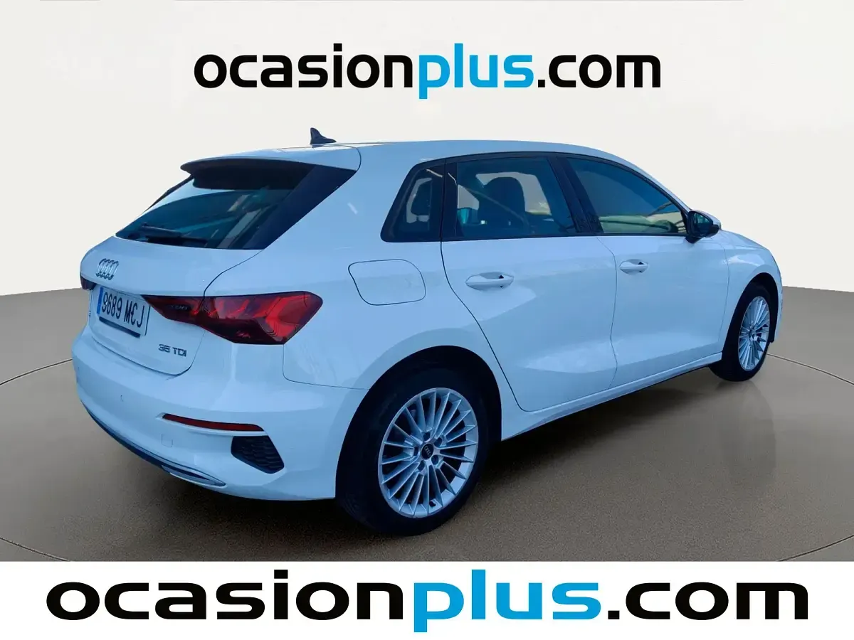 Usado Audi A3 Sportback Advanced 150 CV (110 kW) 2022 Blanco Utilitario