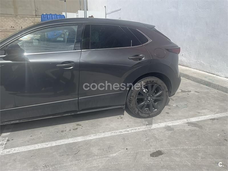 Gris / plata Usado 2023 Mazda CX-30 Homura-Line SUV | 28.500 € (Caro) - Imagen 1/4