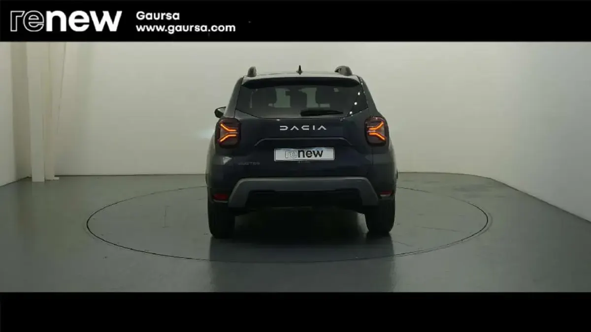 Usado Dacia Duster Journey 101 CV (74 kW) 2023 Gris SUV