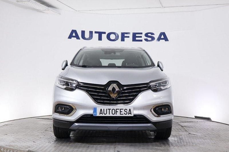 Usado Renault Kadjar Techno 140 CV (102 kW) 2022 Plateado SUV
