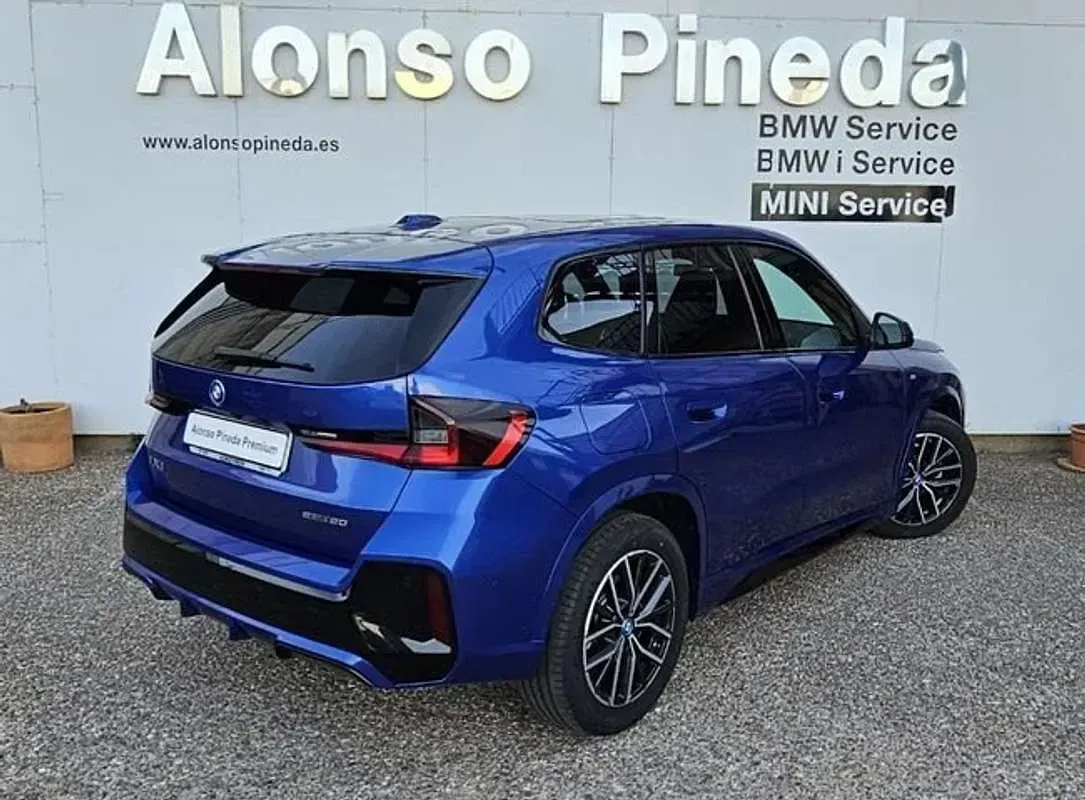 Brugt BMW iX1 M Sport 150 kW (204 HK) 2024 Blå SUV
