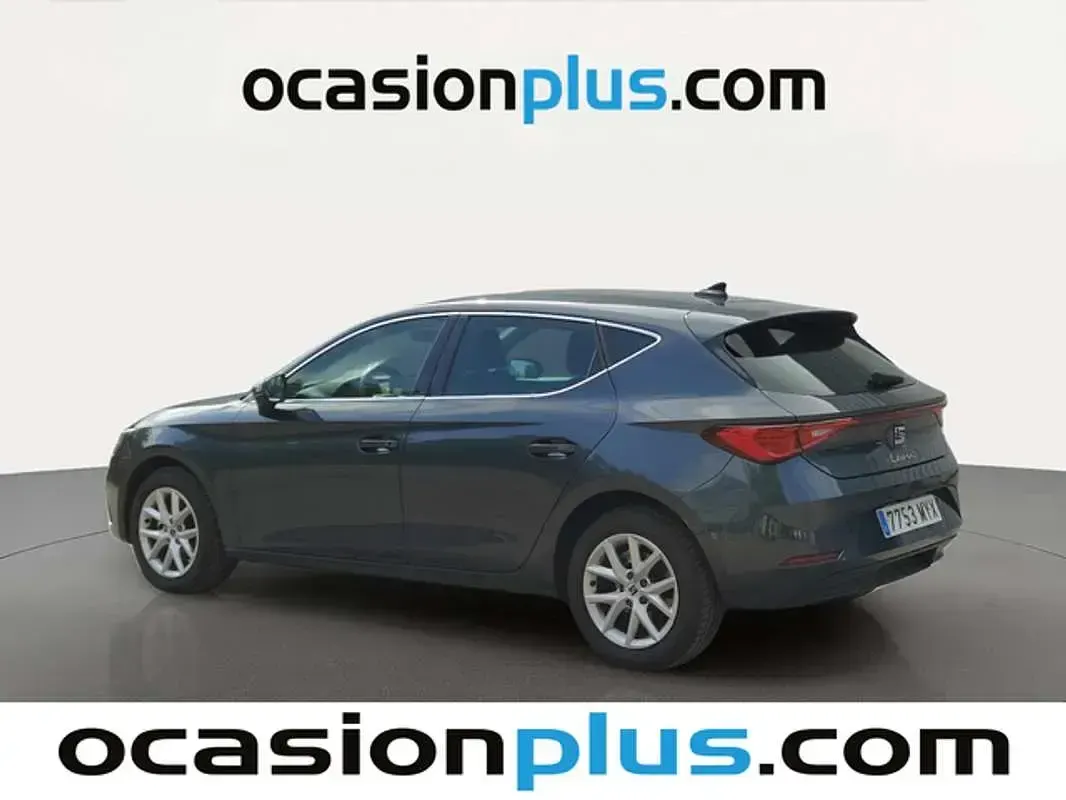 Begagnad Seat Leon Style 116 HK (85 kW) 2025 Grå Halvkombi