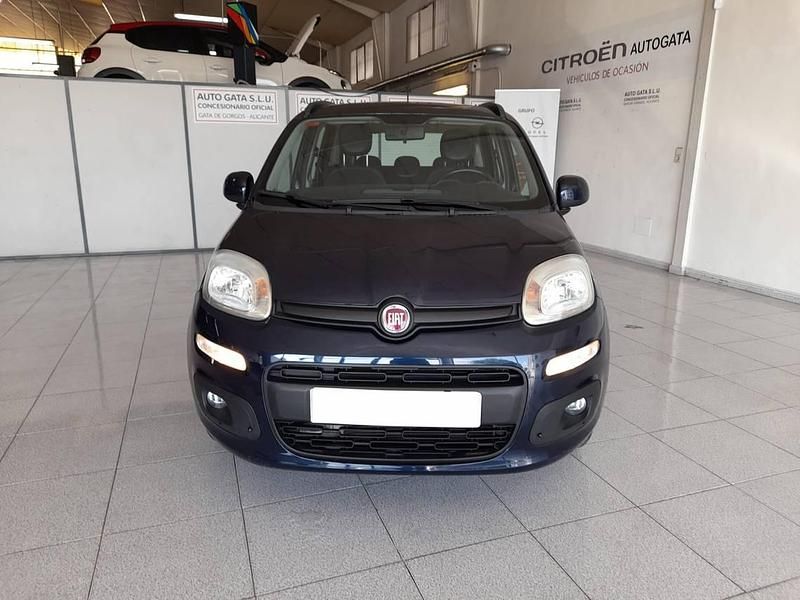 Usado Fiat Panda Lounge 69 CV (50 kW) 2020 Azul Utilitario