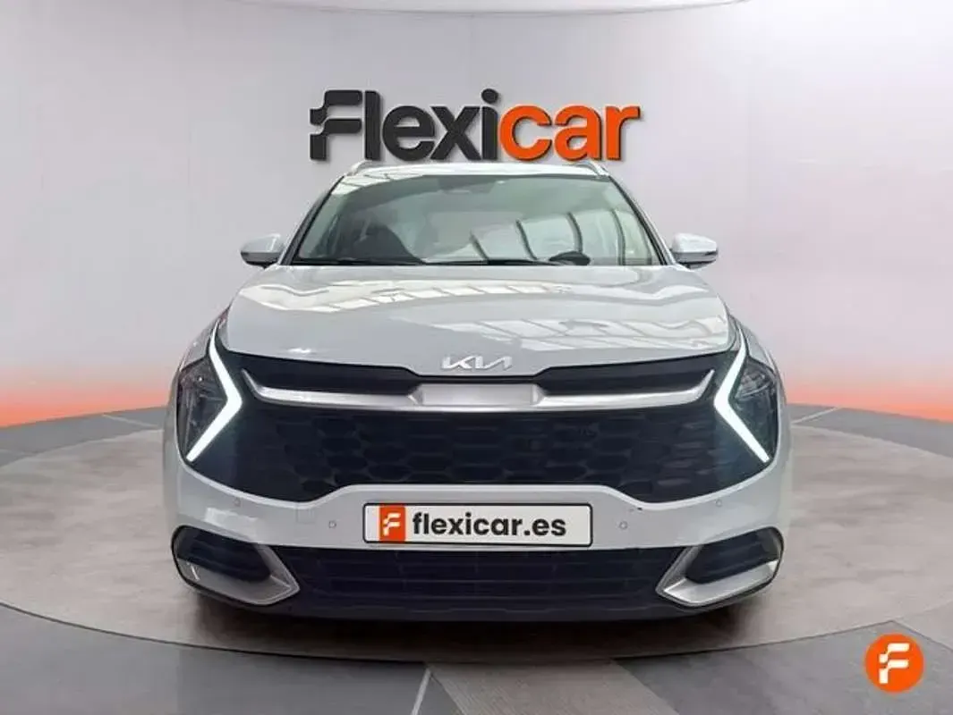 Usado Kia Sportage 136 CV (100 kW) 2023 Blanco SUV